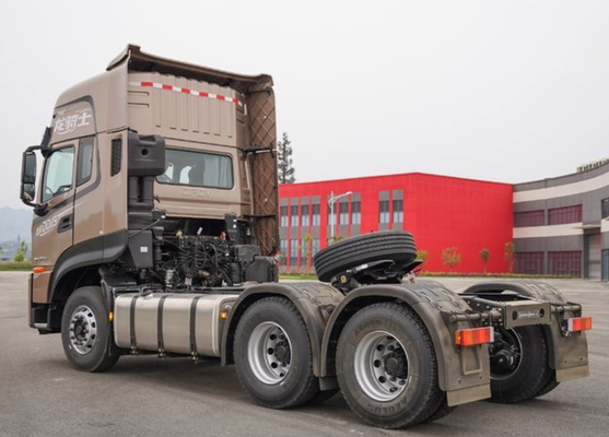 6x4 ড্রাইভিং ফর্ম হেভি ডিউটি ​​সিএনজি ট্রাক 470hp ইউরো V এমসিওনি লেভেল