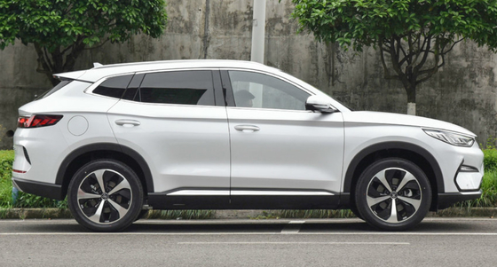 BYD গান প্লাস 71.7KWH ব্যাটারি সহ বিশুদ্ধ ইভি বৈদ্যুতিক গাড়ি